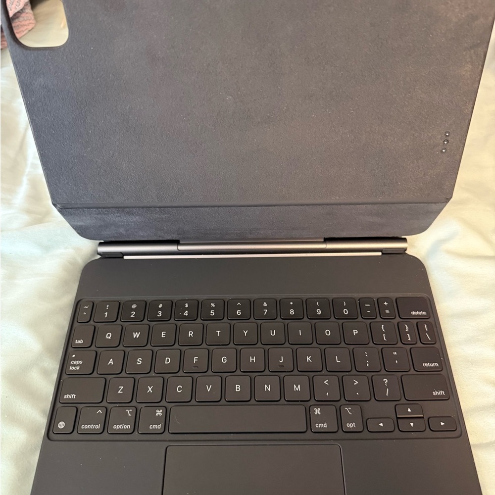 Apple Black Magic Keyboard 11” for iPad Air or iPad Pro